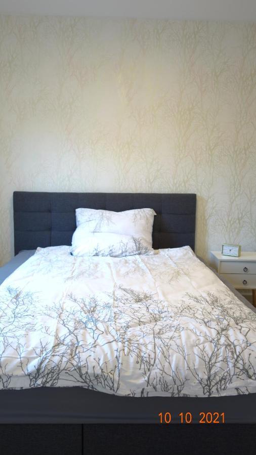 טובינגן Apartment Weberstrasse מראה חיצוני תמונה